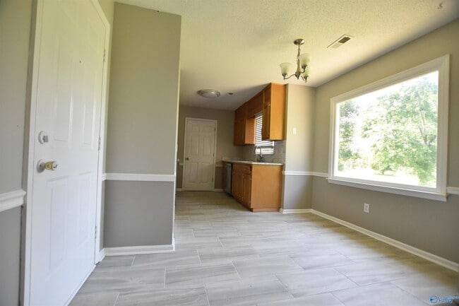 Building Photo - 12775 Sludder Cir