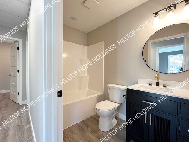 Building Photo - 61 Hilltop Rd