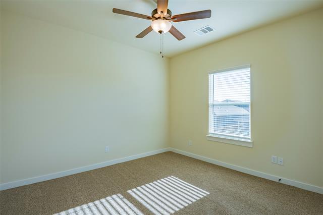 Building Photo - 708 Blackland dr