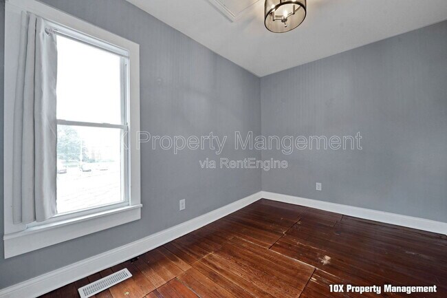 Building Photo - 309 Wilson Ave