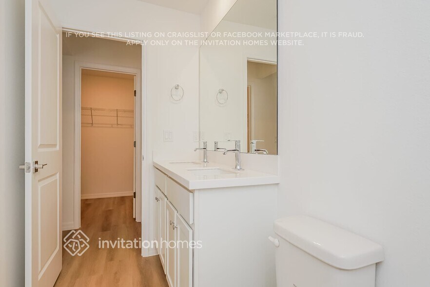 Building Photo - 65 White Star Dr