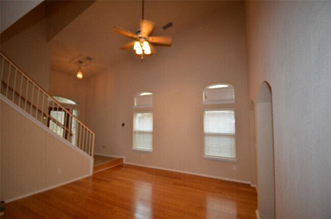 Building Photo - 2309 Jesse Owens Dr