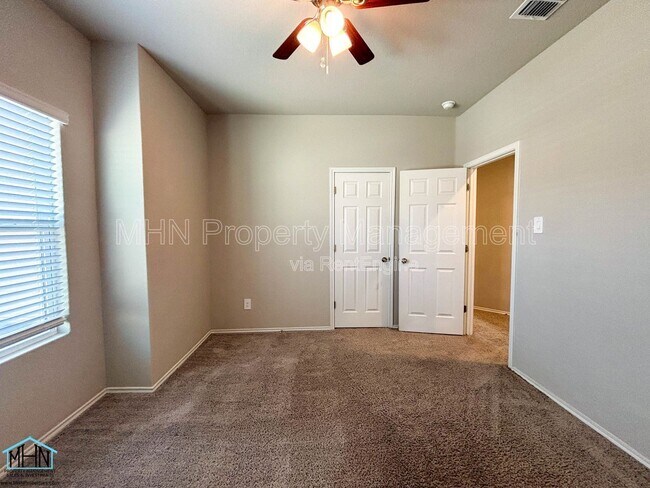 Building Photo - 4619 Heathers Star St