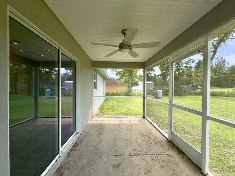 Building Photo - 6 Oak Pass Loop