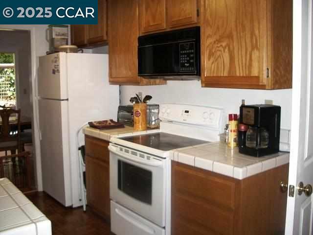 Building Photo - 4324 Conejo Dr