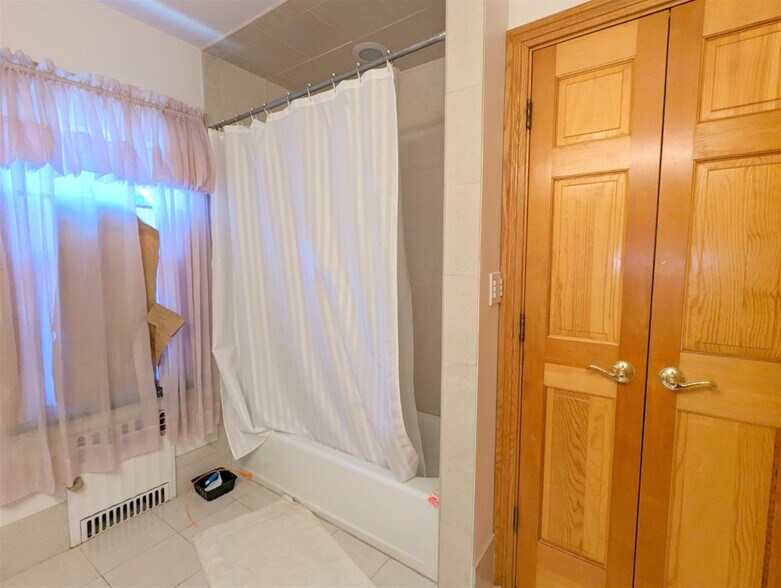 Building Photo - 71 Pennsylvania Ave