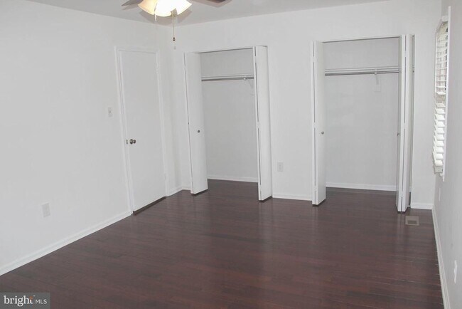 Building Photo - 41 Bralan Ct