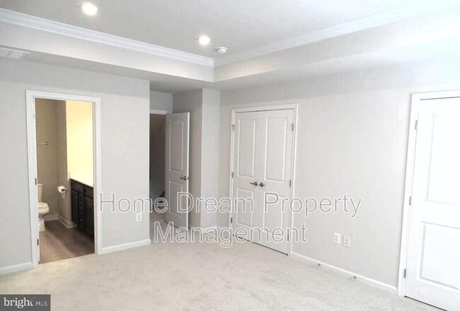 Building Photo - 1024 Trestle Dr