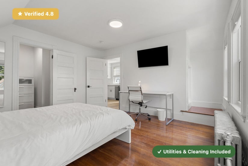 Building Photo - Furnished Bedroom in Jamaica Plain