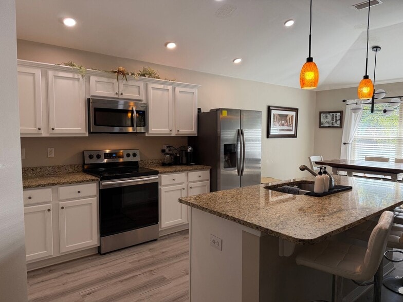 Building Photo - 1208 -C Whispering Pines Rd