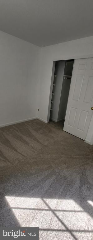 Building Photo - 3955 Pepperidge Ct