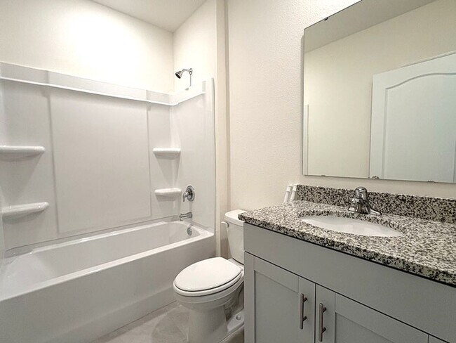 Building Photo - Beautiful Brand New Home In Ormond Beach S...