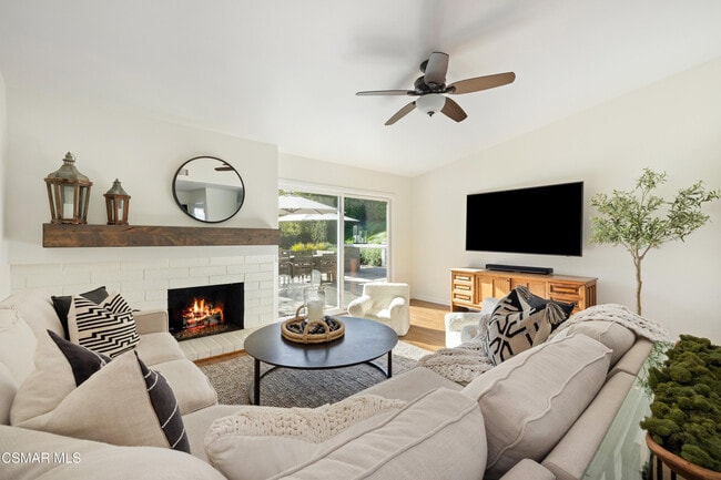 Building Photo - 1501 Valecroft Ave