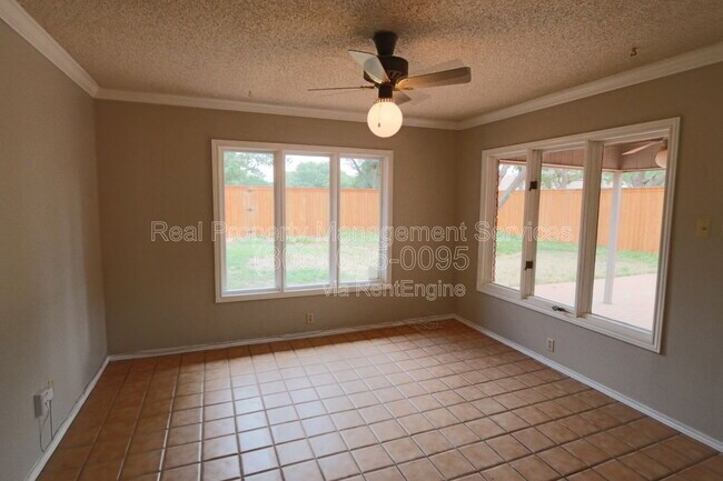 Building Photo - 4608 88th St