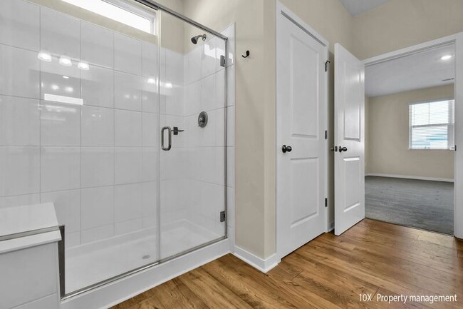 Building Photo - 5851 Ryman Dr