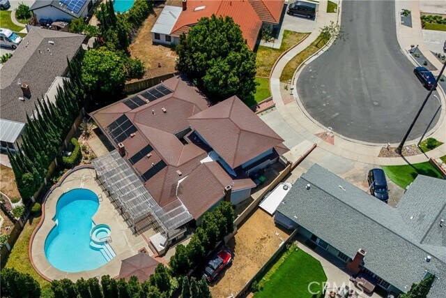 Building Photo - 1335 N Sarita Pl