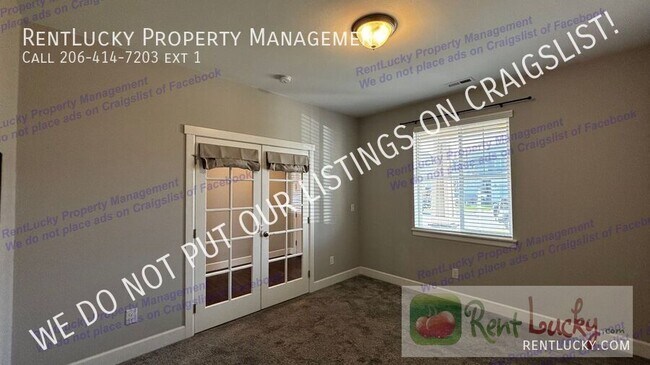 Building Photo - 14633 201st Ave E