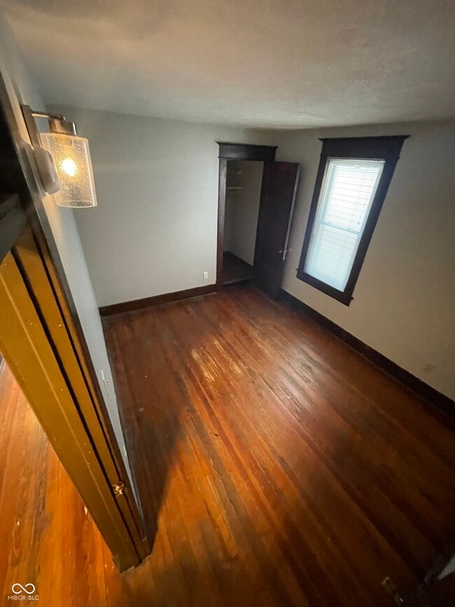 Building Photo - 2107 E Michigan St