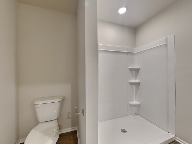 Building Photo - 501 St Charles Pl