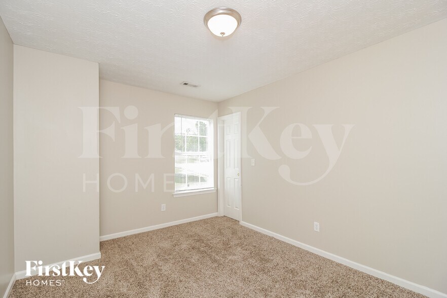 Building Photo - 1555 Keystone Dr