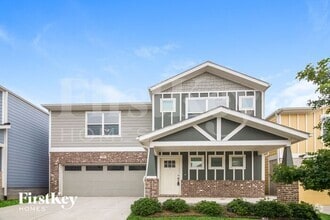Building Photo - 605 Ava Trl