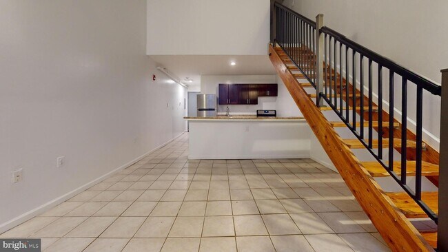 Primary Photo - 1302 W Cumberland St