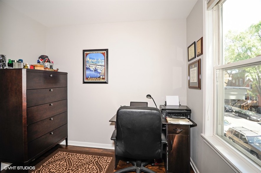 Den (2nd bedroom) - 1742 W Julian St