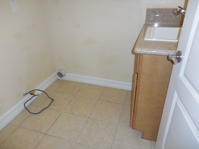 Building Photo - 2101 Canyon Cir