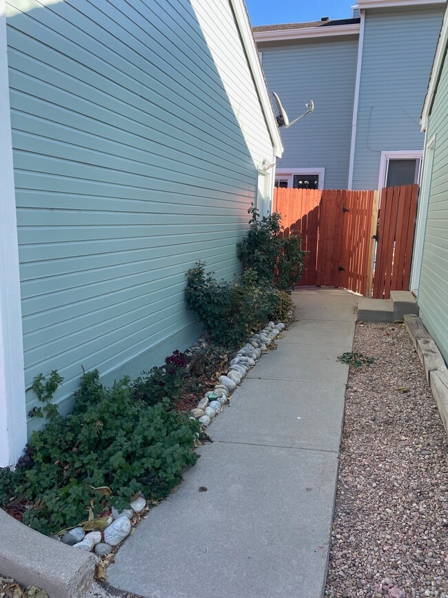 Building Photo - 12191 Bannock St