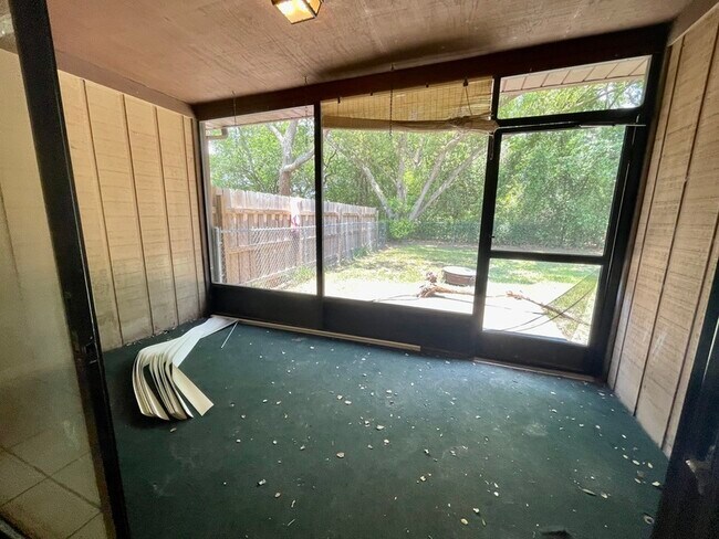 Building Photo - 8089 Omaha Cir
