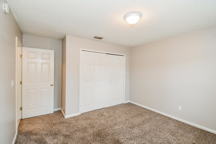 Building Photo - 4359 Hanging Moss Dr