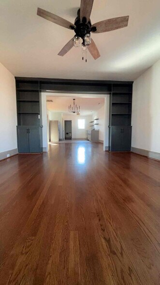 Building Photo - 2802 Edgewood Ave