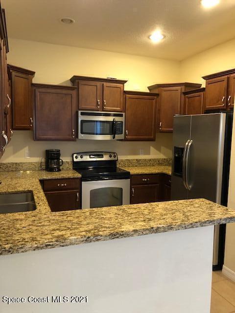 Building Photo - 3731 Funston Cir