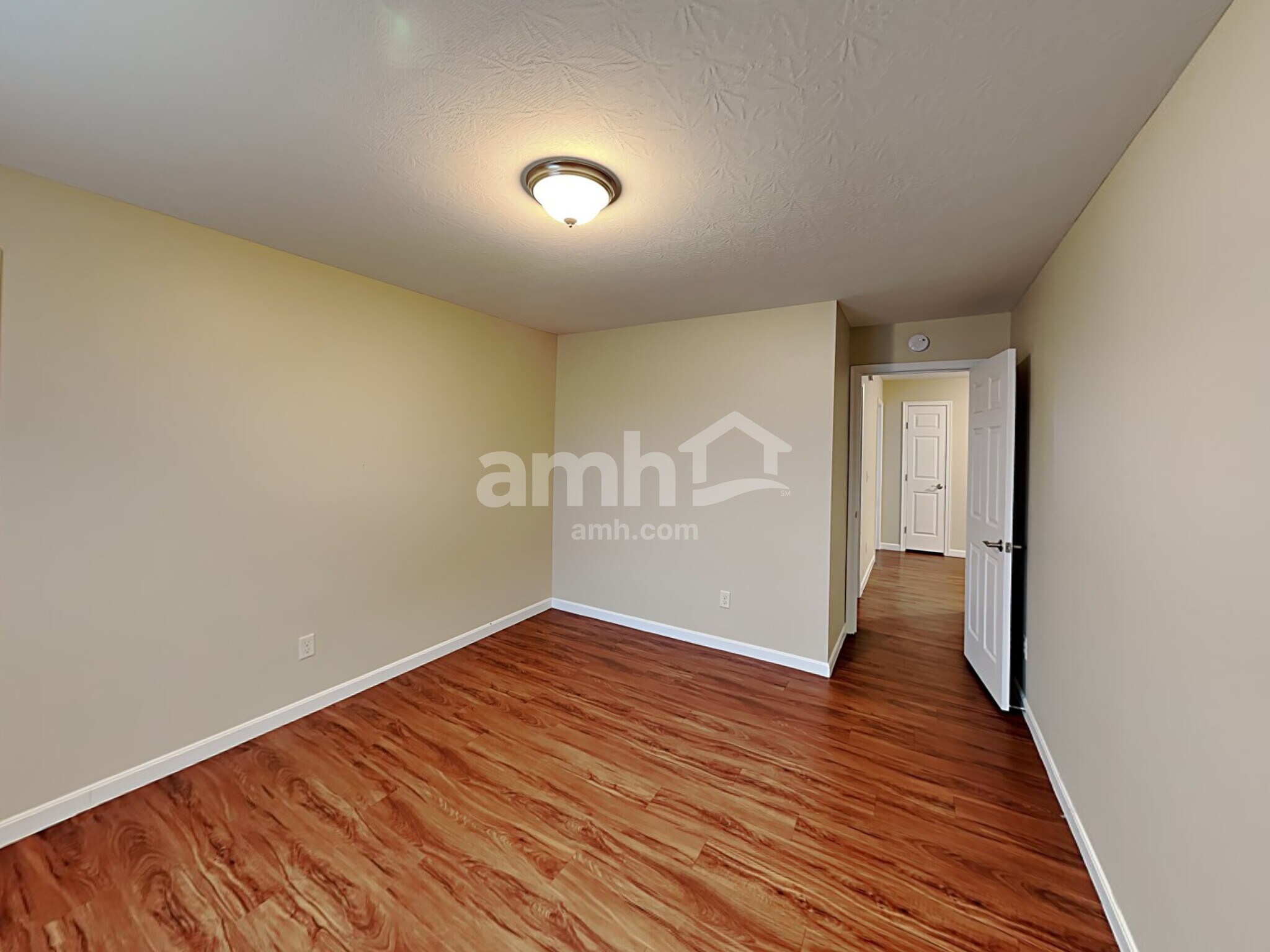 Building Photo - 1231 Candora St