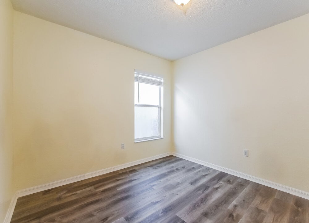 Building Photo - 7172 Summit Dr