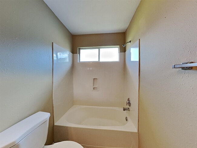 Building Photo - 14427 Brunswick Point Ln