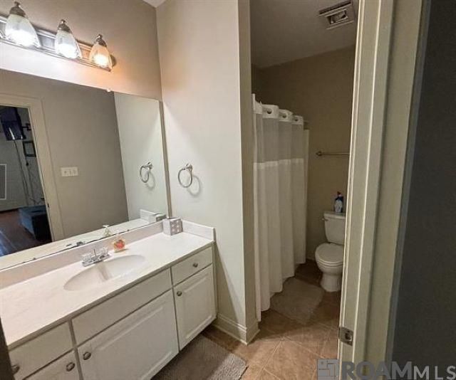 Building Photo - 7300 Burbank Dr