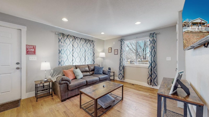 Building Photo - 2881 W 65th Ave