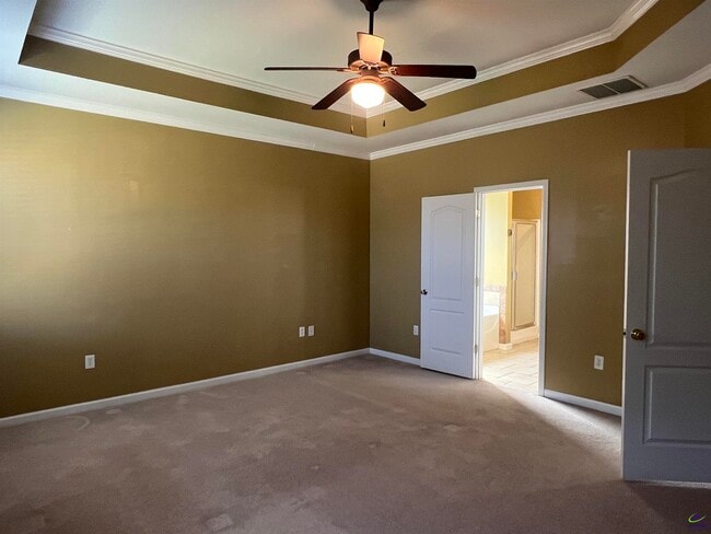 Building Photo - 312 Hearthwood Dr