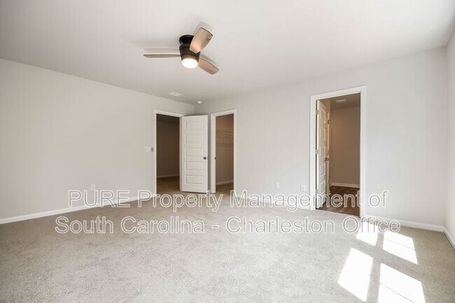 Building Photo - 159 Fern Brg Dr