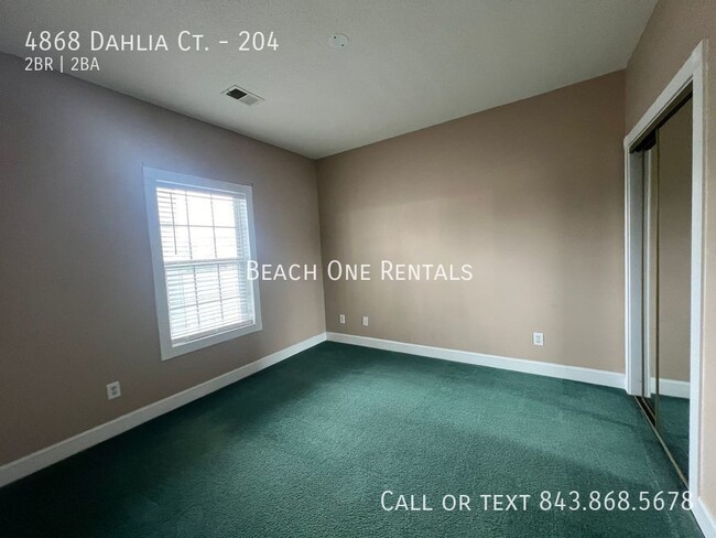 Building Photo - Myrtle Beach - 2 Bedroom / 2 Bath Condo