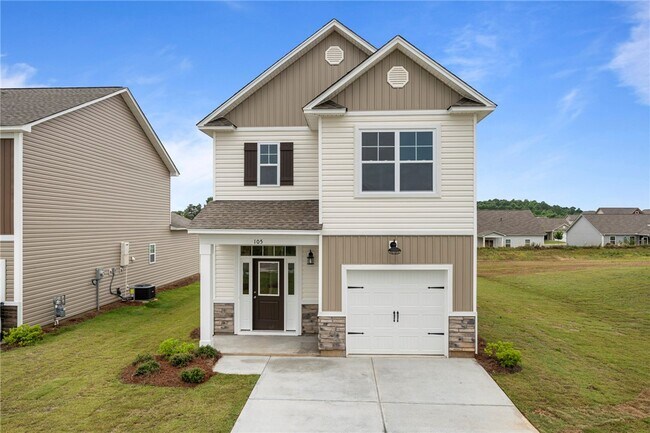Primary Photo - 105 Weaver Way