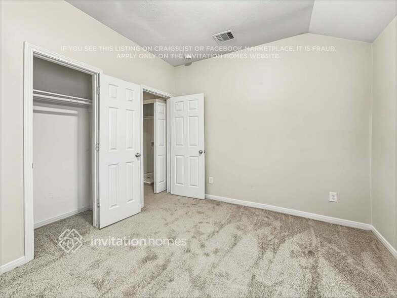 Building Photo - 1010 Doubletree Glen Dr