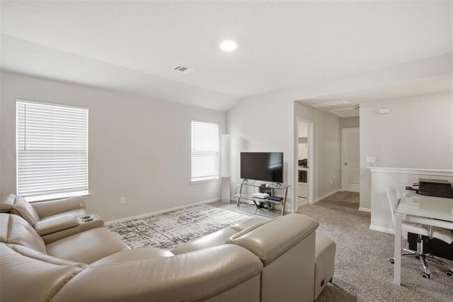 Building Photo - 1224 Vogel Dr
