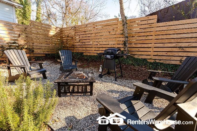 Building Photo - 958 Smith St SW