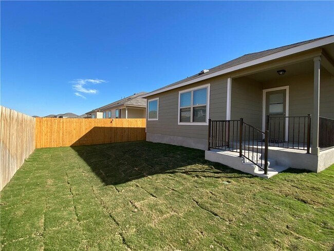 Building Photo - 301 Greatest Gift Wy