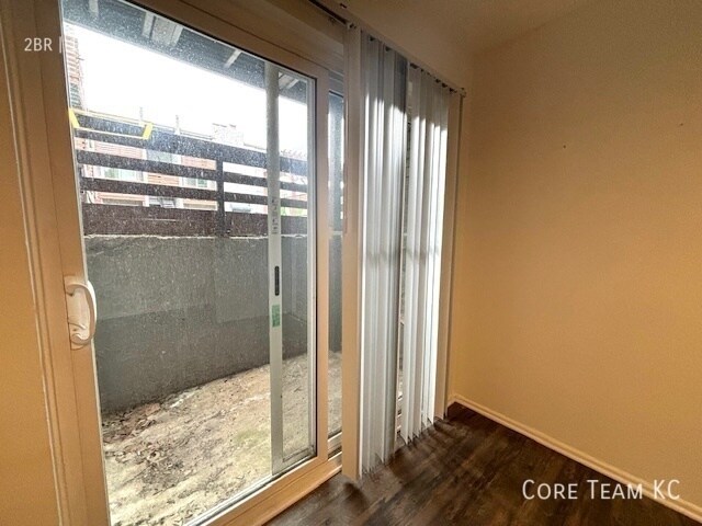 Building Photo - 3633 Walnut St