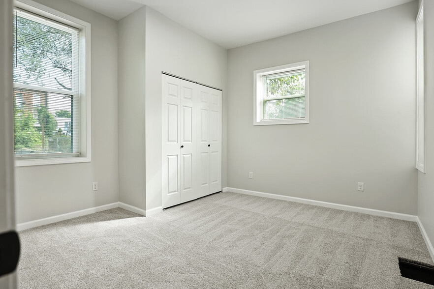 Building Photo - 3828 Wisconsin Ave