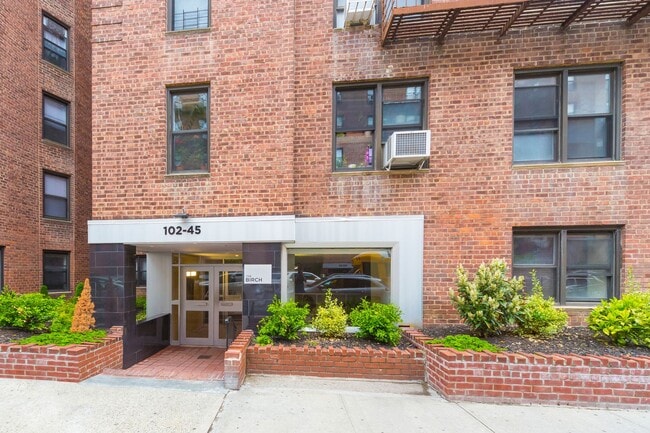 Building Photo - 102-45 62nd Rd