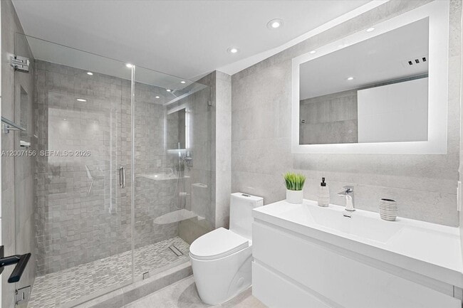 Building Photo - 90 Alton Rd